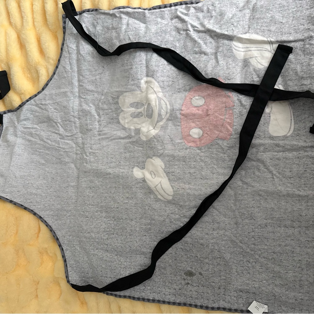 Disney Mickey Kitchen Bundle Apron Utensils 4 Bowl Set Chip Clips Popsicle Mold - Picture 14 of 15